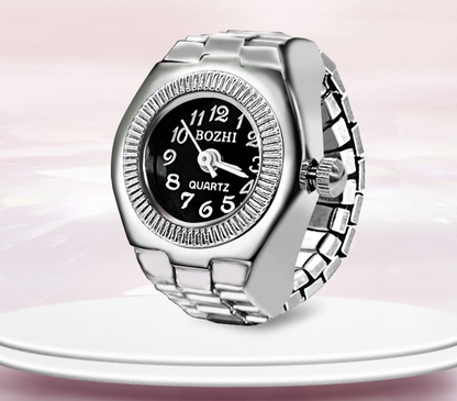 Mikaila - Zeitloser Mini Uhrenring