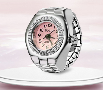 Mikaila - Zeitloser Mini Uhrenring