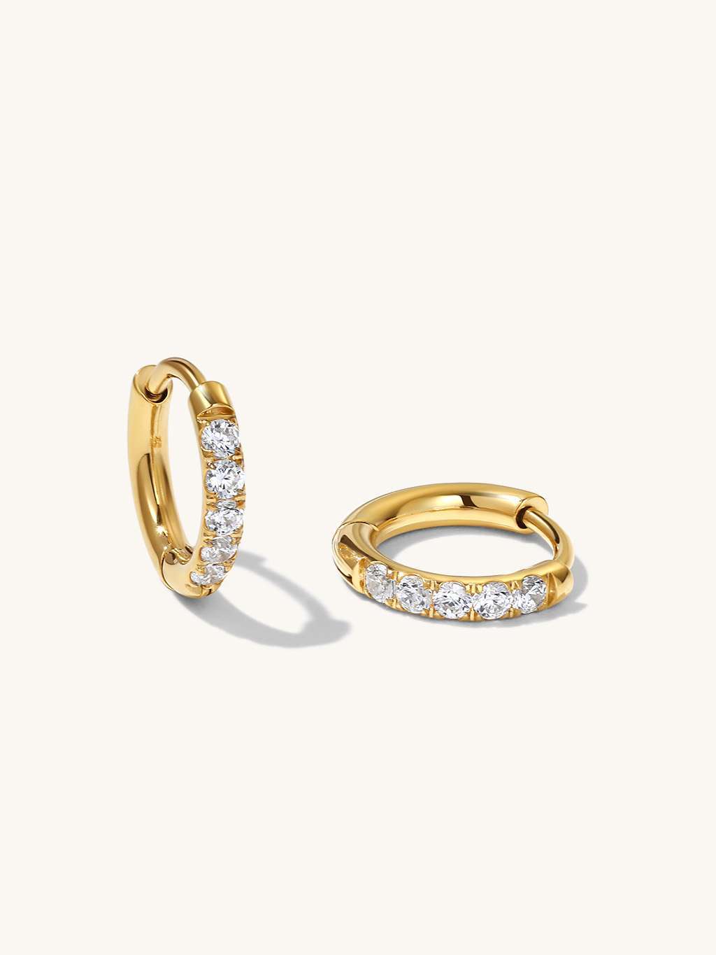 Dorose 18K-vergoldete Ohrringe aus nickelfreiem Edelstahl | Hypoallergener wasserdichter Schmuck für sensible Haut