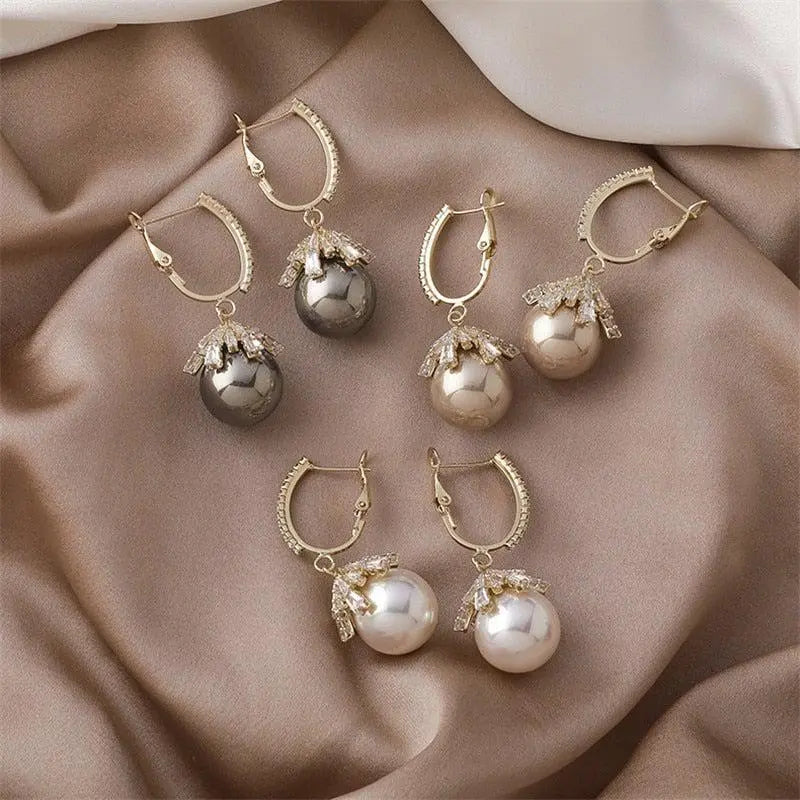 Malia Pearl Earrings Unique Joyas