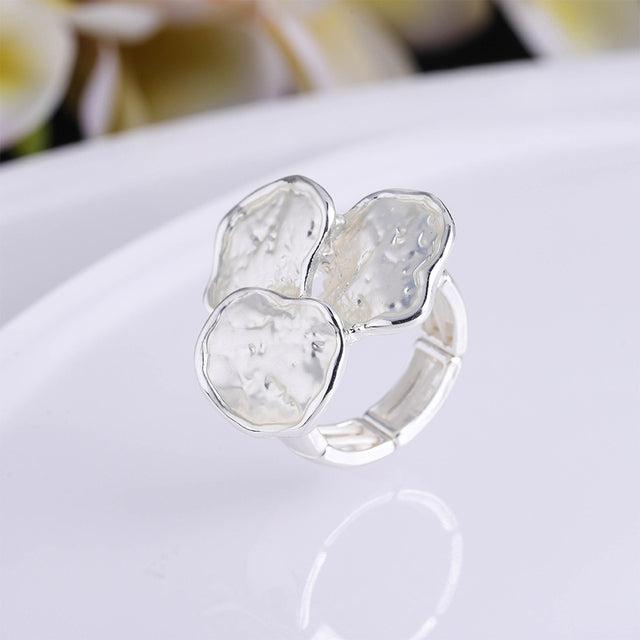 Klassischer kreis-emaille-ring