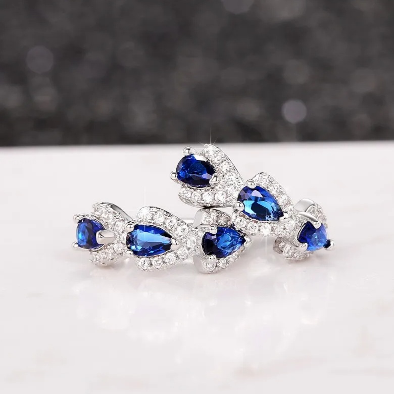 Adriaana - Celestial CZ-Ohrringe