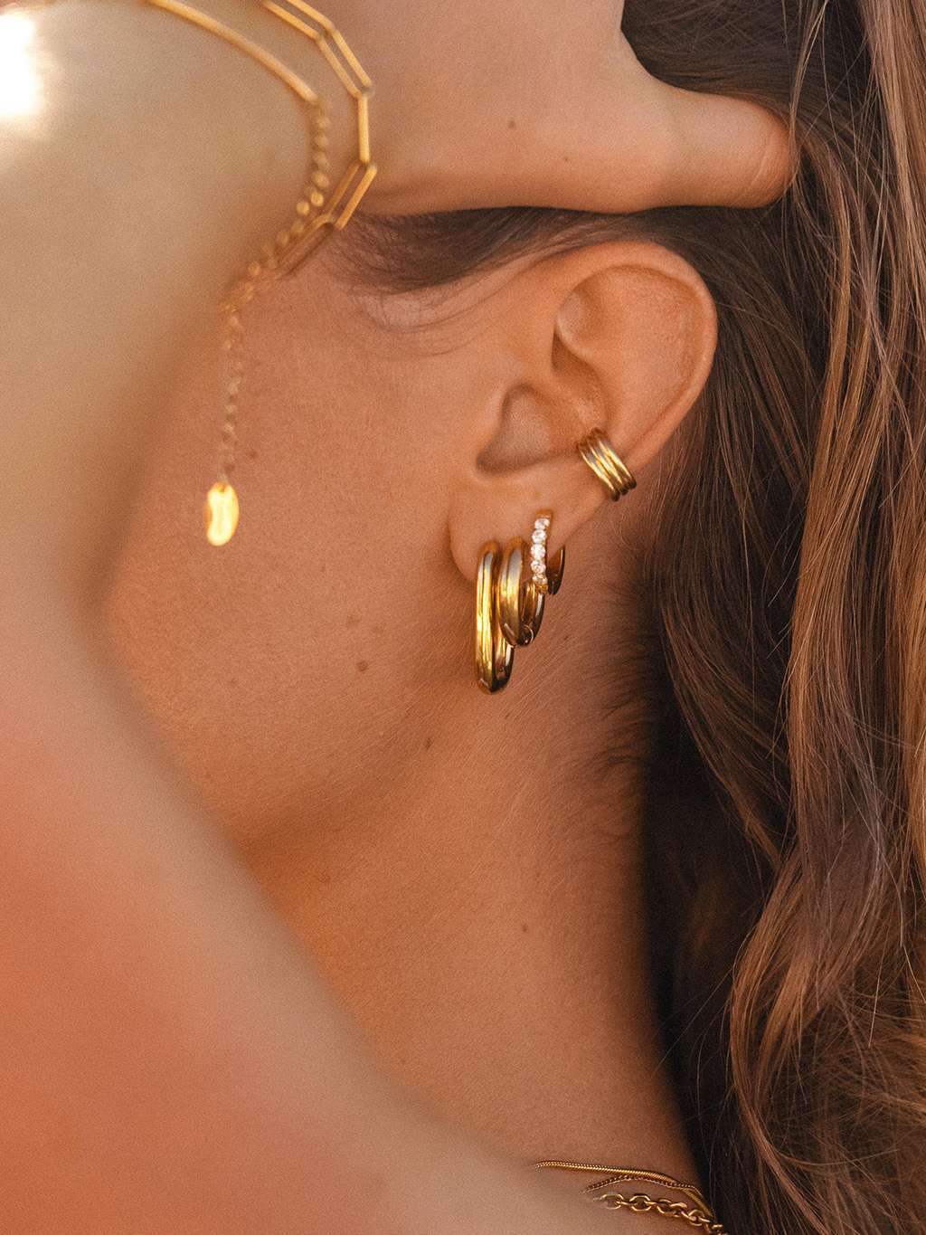 Funkelnde Glamour - Hoops mit Zirkonia 10mm Gold & Silber - Dorose | Wasserfester Schmuck, 18K vergoldet