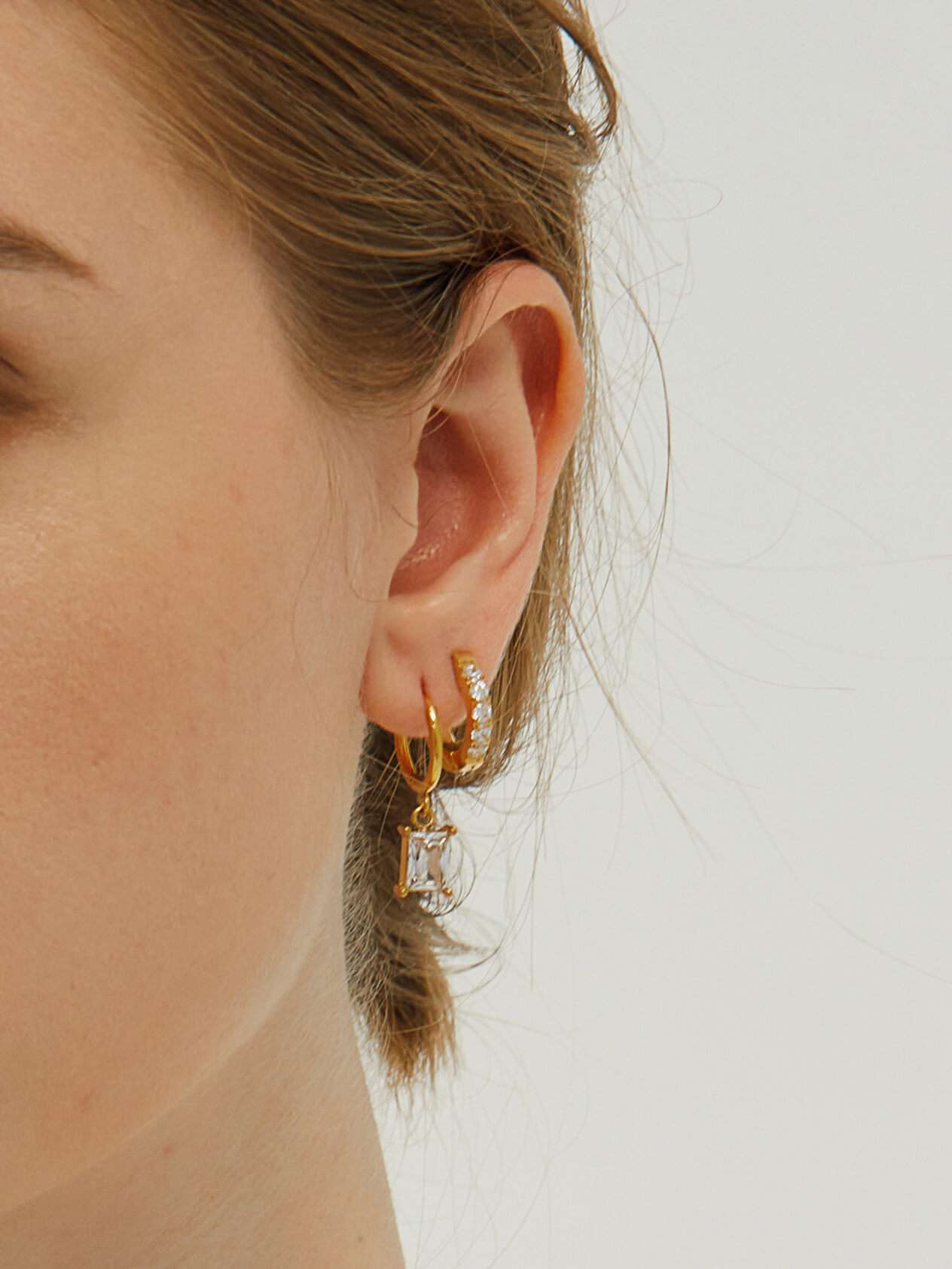 Funkelnde Glamour - Hoops mit Zirkonia 10mm Gold & Silber - Dorose | Wasserfester Schmuck, 18K vergoldet