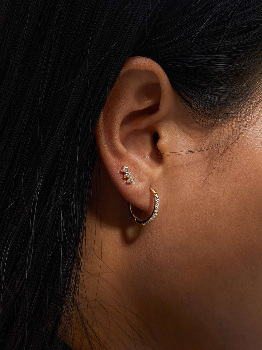 Glamour Kreolen mit Zirkonia Large 12mm Gold & Silber - Dorose | Wasserfester Schmuck, 18K vergoldet