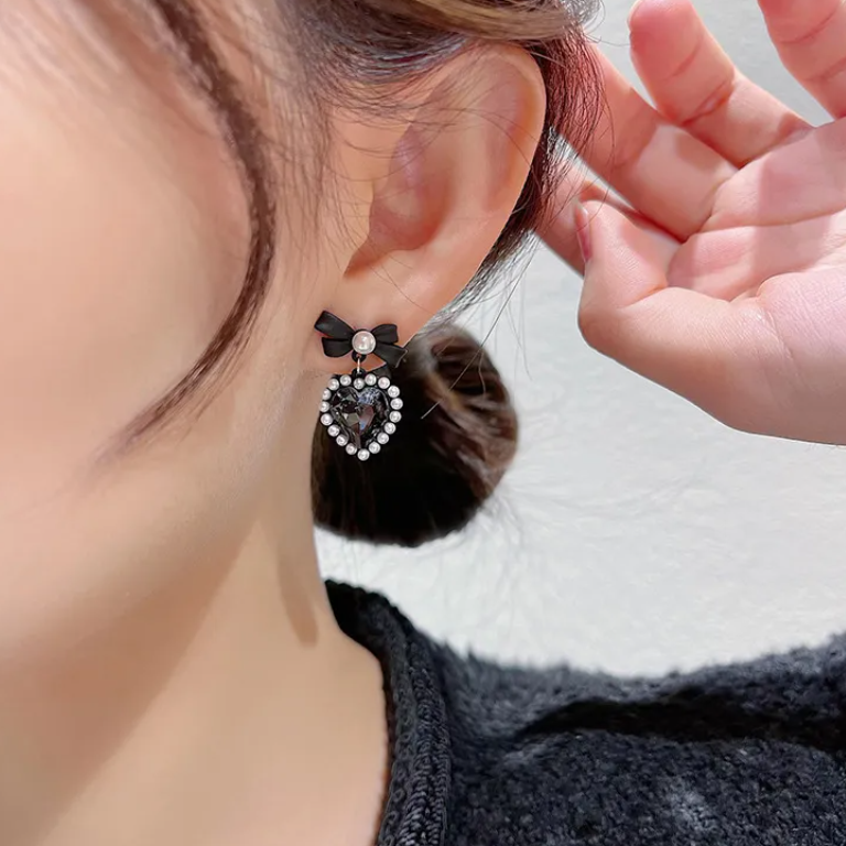 Christiana - Exquisite Bowknot-Perlenohrringe