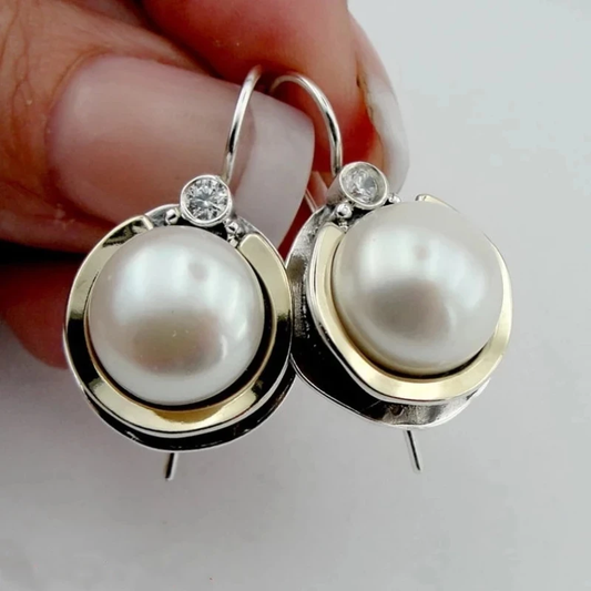Vintage pearl earrings in silver