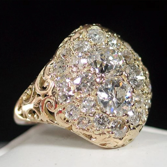 Round golden vintage diamond ring