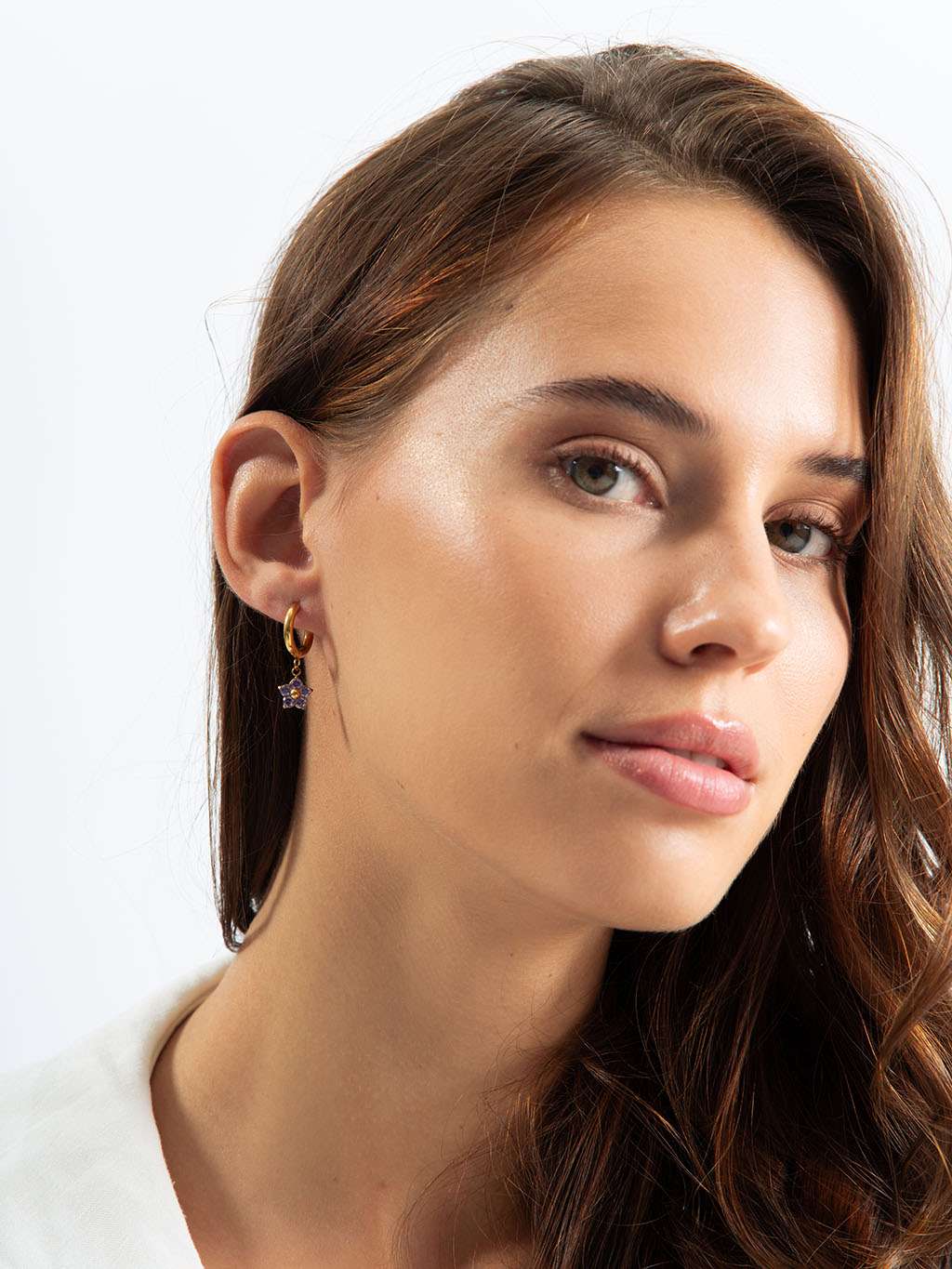 Little Flower Hoop Ohrringe Gold 10mm - Dorose | Wasserfester Schmuck, 18K vergoldet