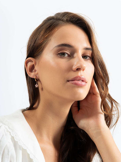 Little Flower Hoop Ohrringe Gold 10mm - Dorose | Wasserfester Schmuck, 18K vergoldet