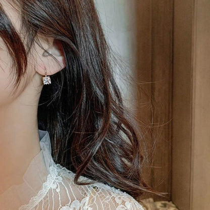 Indy - Zeitlose Polyhedron-Ohrringe