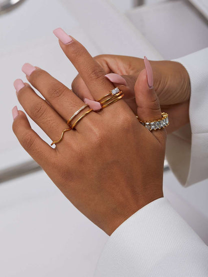 Ring mit Square Zirkonia Gold - Dorose | Wasserfester Schmuck, 18K vergoldet