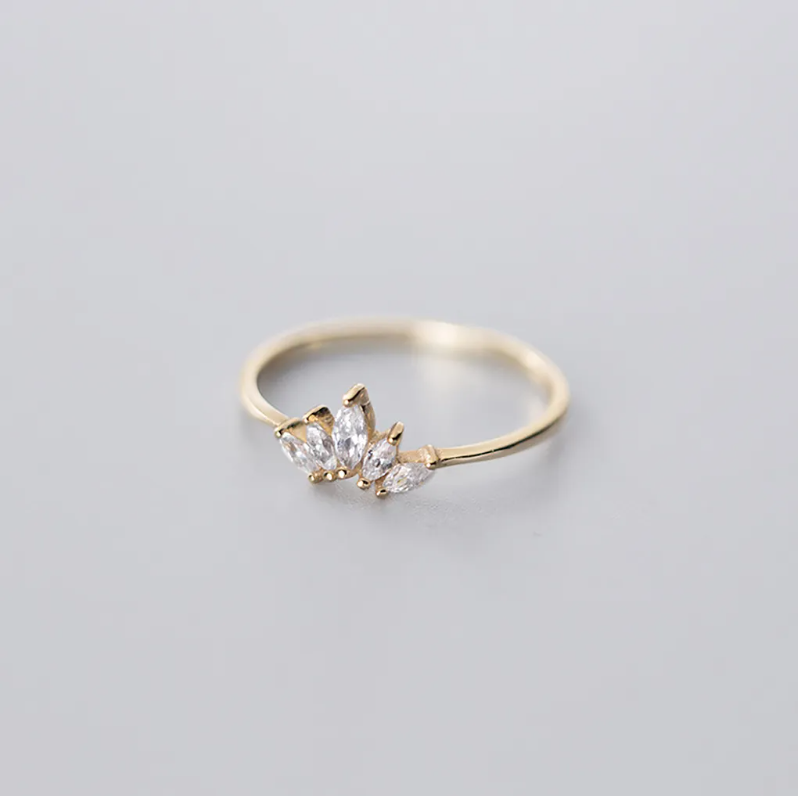 Cosima - Schimmernder Kristall Kronenring