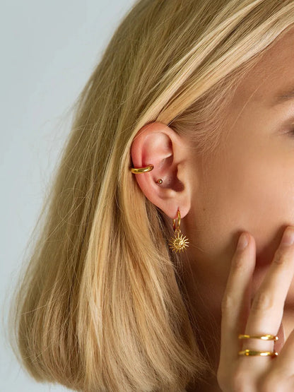 Schlicht Earcuff Gold - Dorose | Wasserfester Schmuck, 18K vergoldet