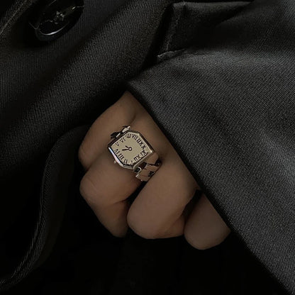 Blakelyn - Römischer Modering