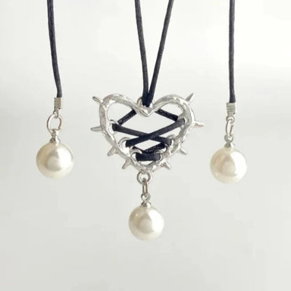 Zenya - Heartfelt Perle Metall-Halskette