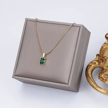 Bea - Funkelnde Edelstein-Halskette